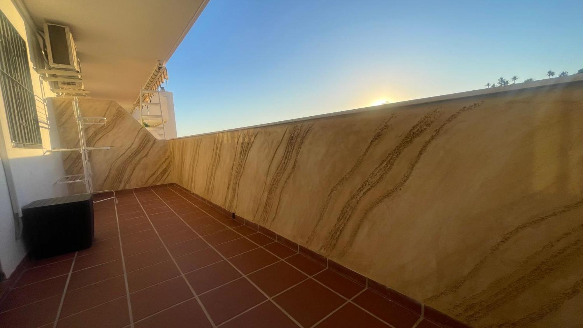 Apartamento Con Vista A La Piscina Lejlighed Benalmádena Eksteriør billede