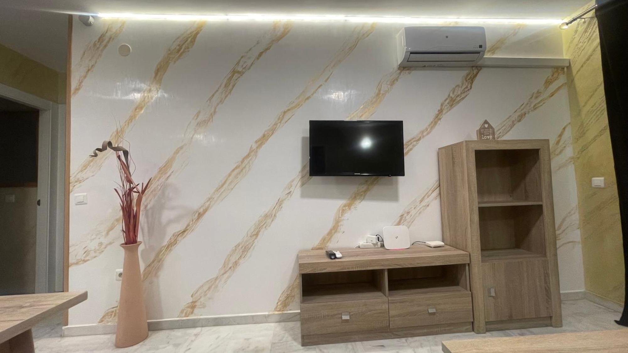 Apartamento Con Vista A La Piscina Lejlighed Benalmádena Eksteriør billede