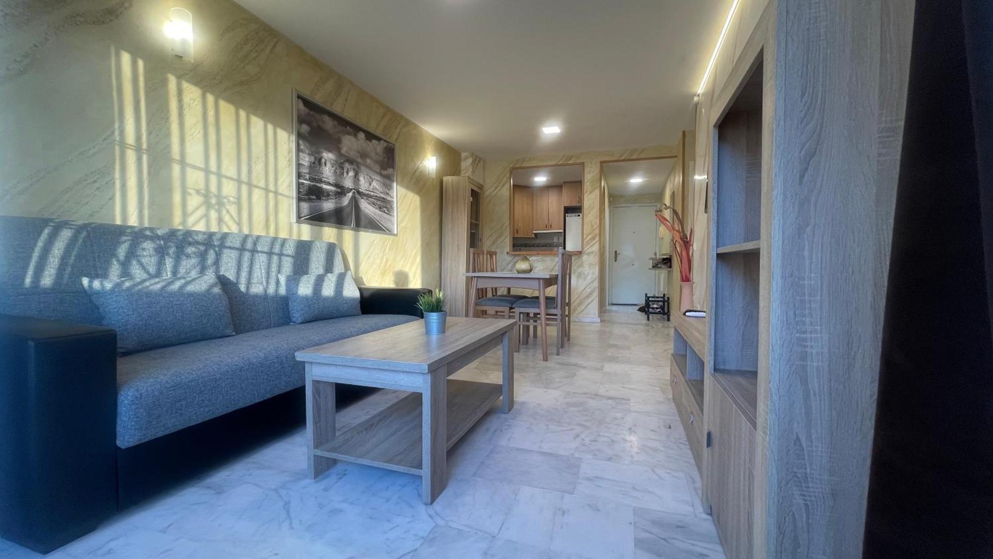 Apartamento Con Vista A La Piscina Lejlighed Benalmádena Eksteriør billede