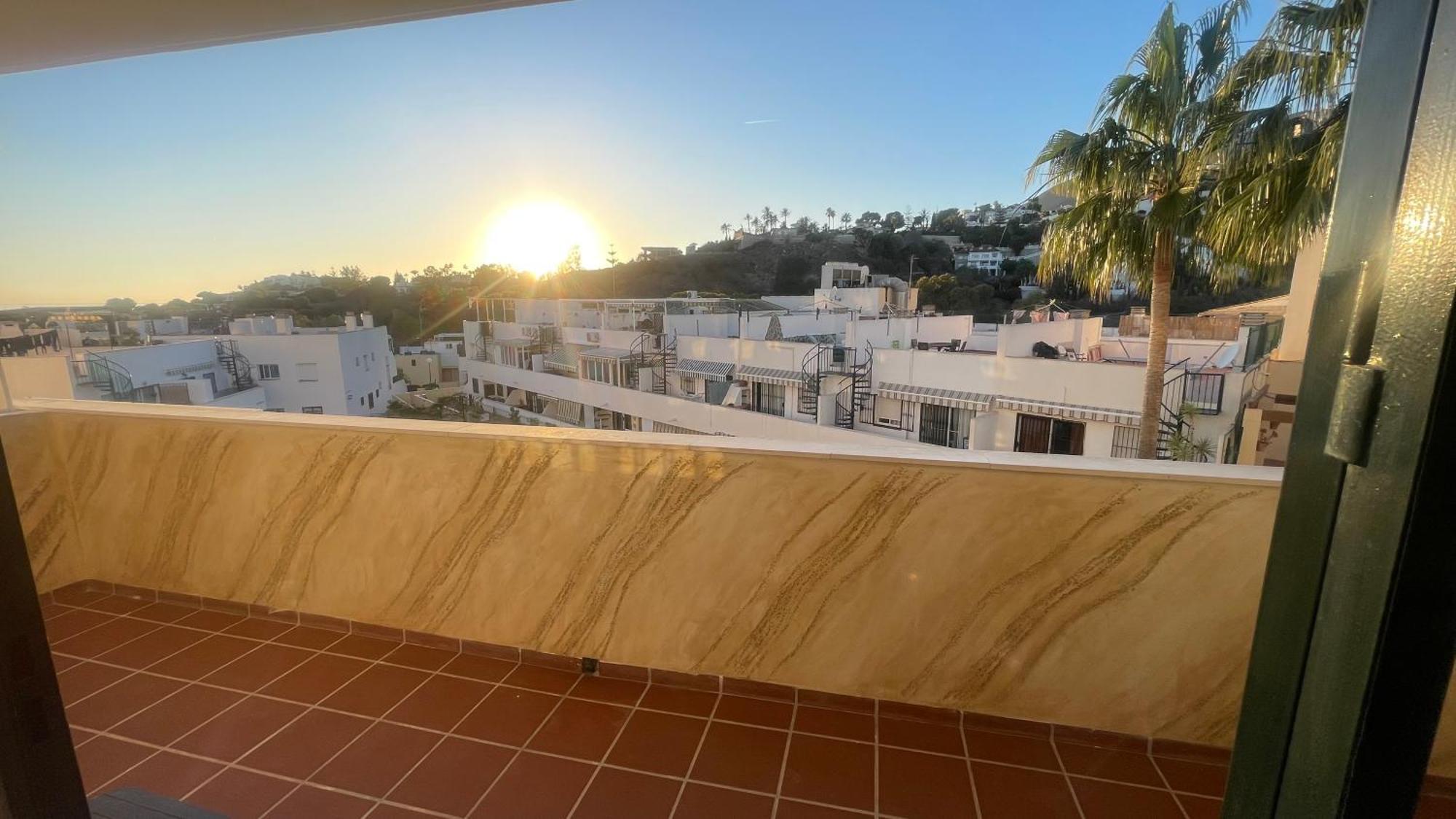 Apartamento Con Vista A La Piscina Lejlighed Benalmádena Eksteriør billede