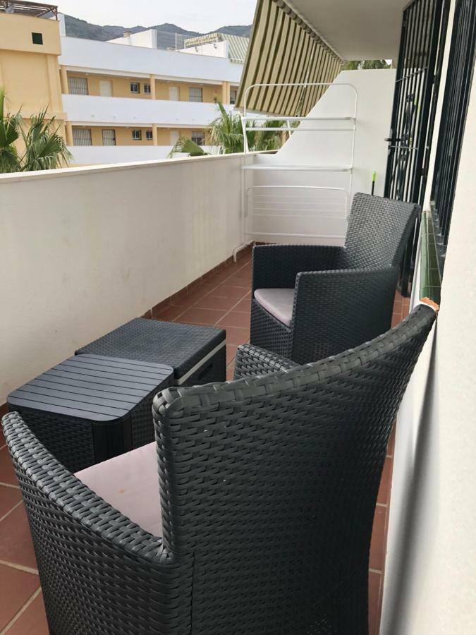 Apartamento Con Vista A La Piscina Lejlighed Benalmádena Eksteriør billede